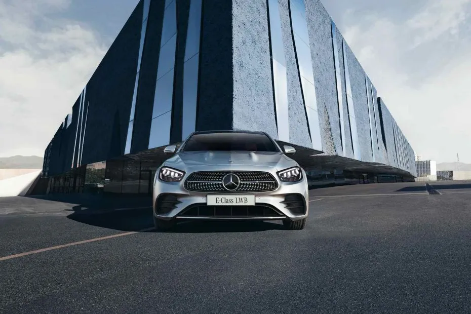 Mercedes-Benz E-Class Image