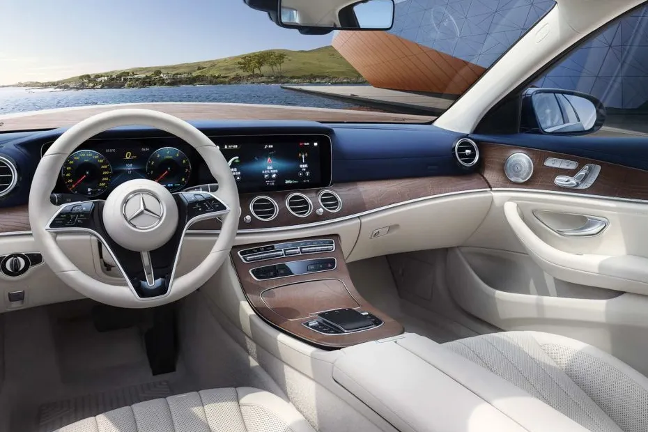 Mercedes-Benz E-Class Image