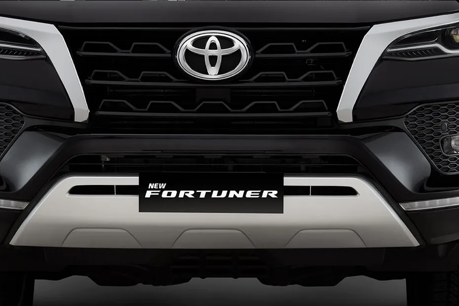 Toyota Fortuner Image